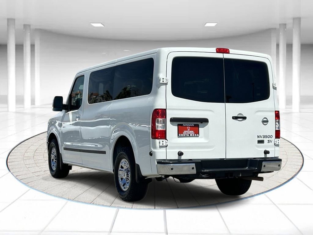 Used 2016 Nissan NV 3500 SV w/ SV Technology Package image 2