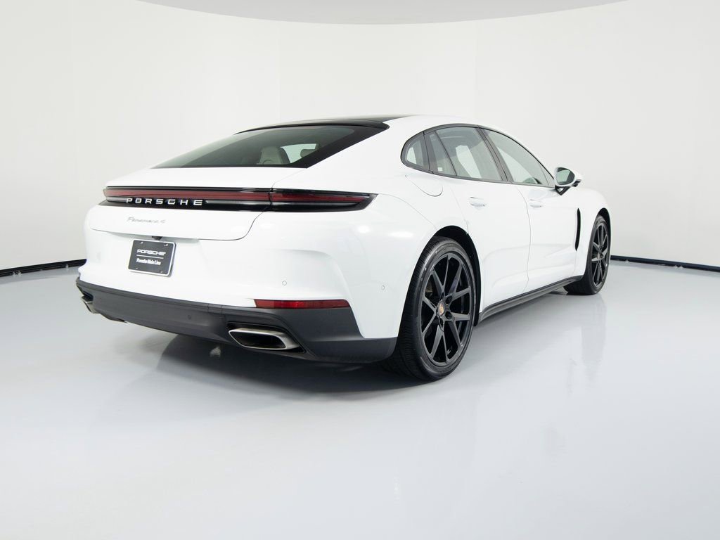 Certified 2025 Porsche Panamera 4 image 10