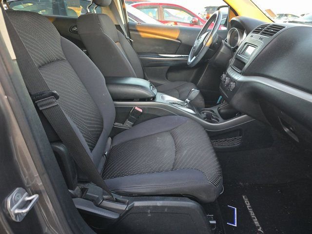 Used 2013 Dodge Journey SXT w/ Flexible Seating Group FWD image 9