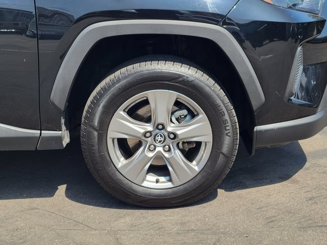 Used 2024 Toyota RAV4 XLE FWD image 27