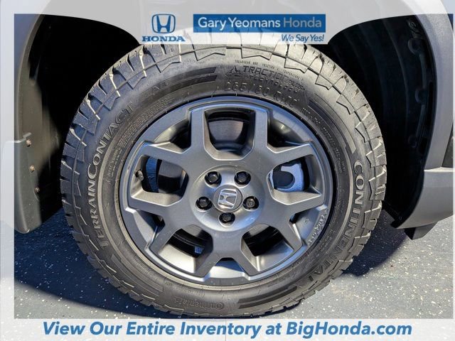 Used 2025 Honda Pilot TrailSport image 15