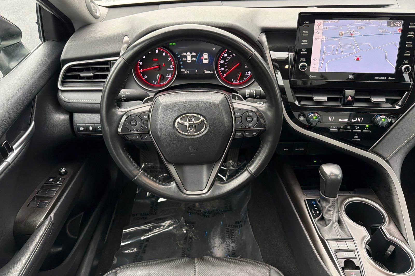 Used 2024 Toyota Camry XSE w/ Navigation Package image 14