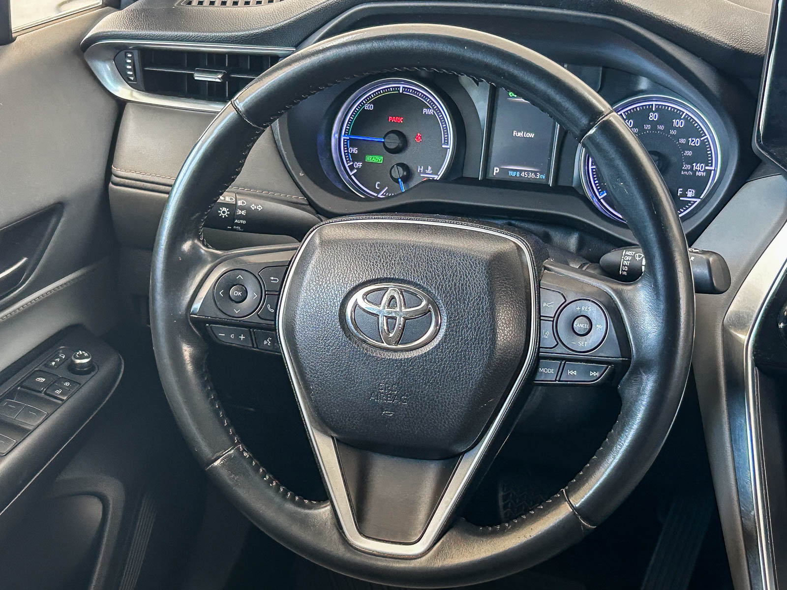 Used 2021 Toyota Venza LE w/ Carpet Mat Package (TMS) AWD/4WD image 15