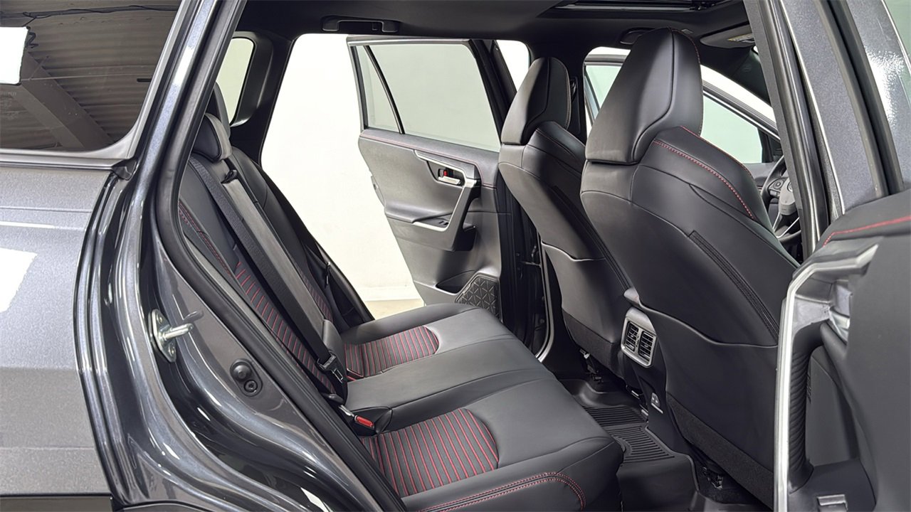 Used 2025 Toyota RAV4 XSE image 17