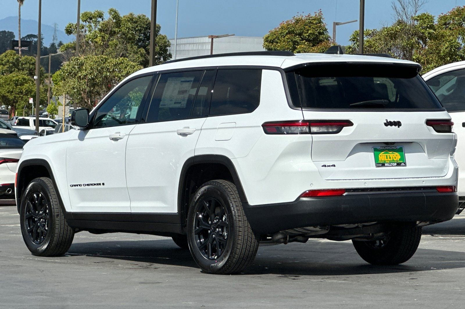 New 2026 Jeep Grand Cherokee L 4WD image 6