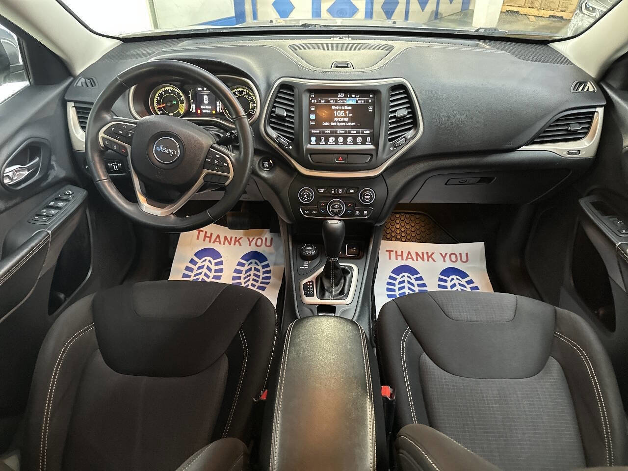 Used 2015 Jeep Cherokee Latitude w/ Comfort/Convenience Group image 20