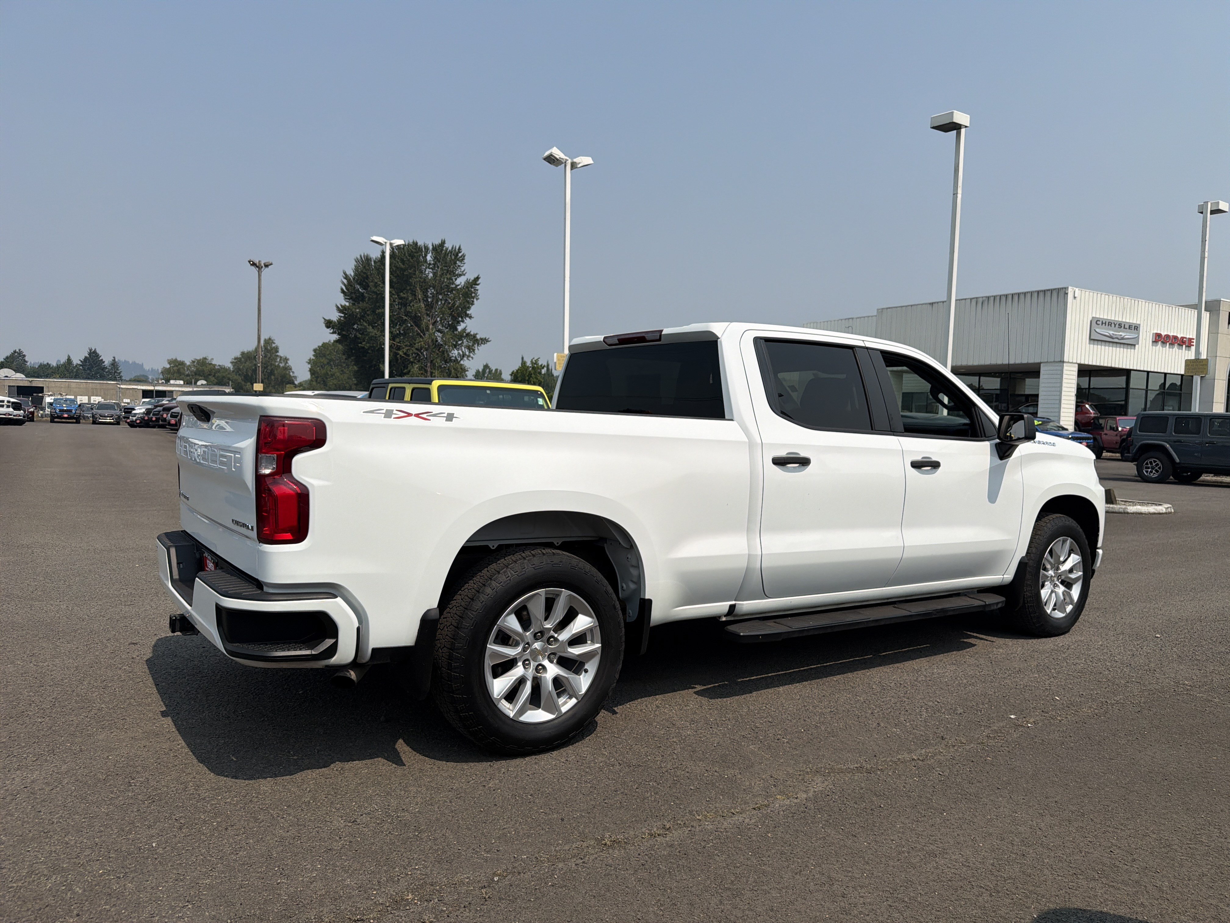 Used 2021 Chevrolet Silverado 1500 Custom AWD/4WD image 6