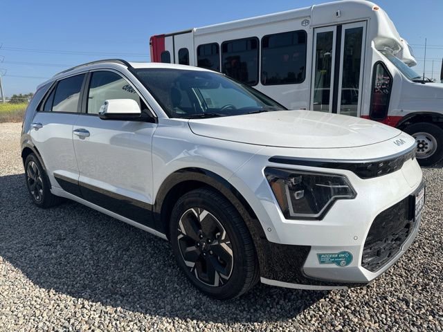 Used 2023 Kia Niro Wave image 4
