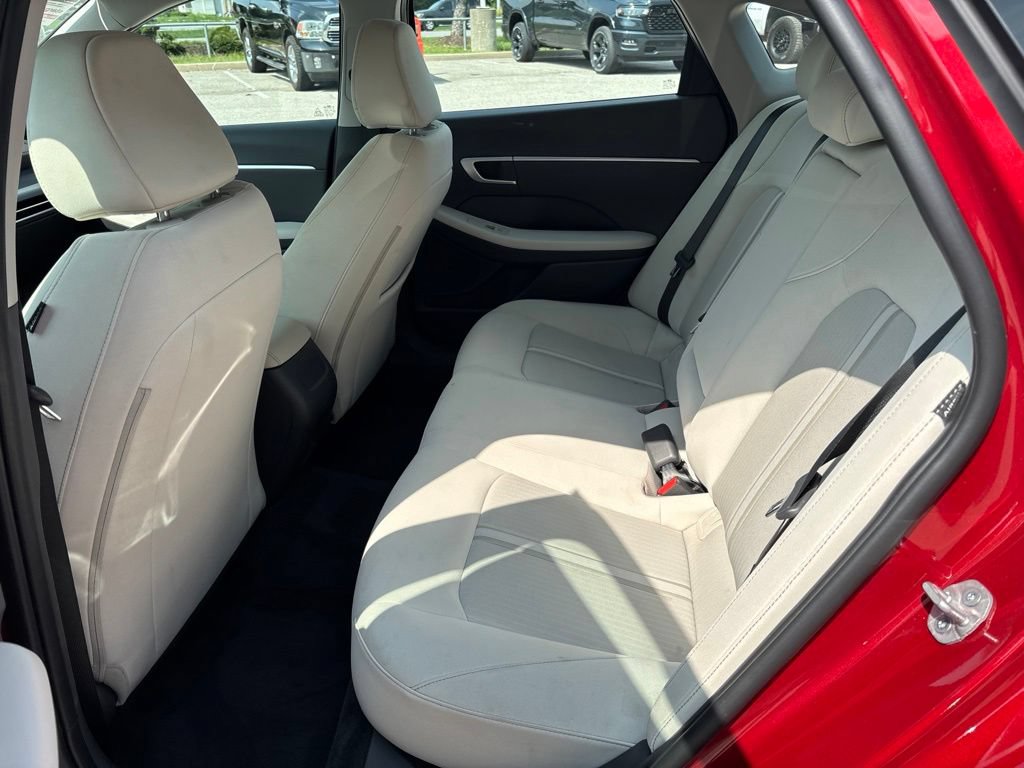 Used 2025 Hyundai Sonata SEL FWD image 42