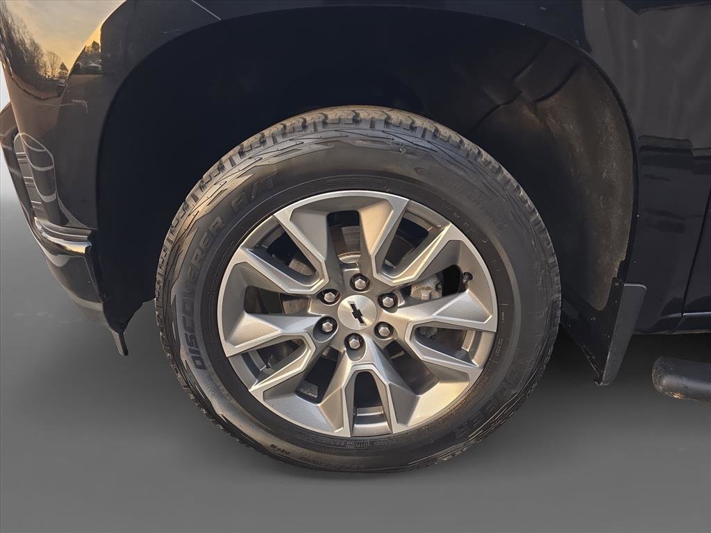 Used 2021 Chevrolet Silverado 1500 RST image 9