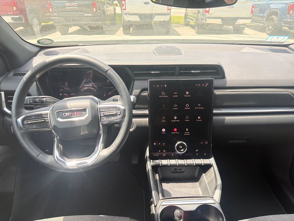 Used 2026 GMC Terrain Elevation w/ LPO, Floor Liner Package AWD/4WD image 12