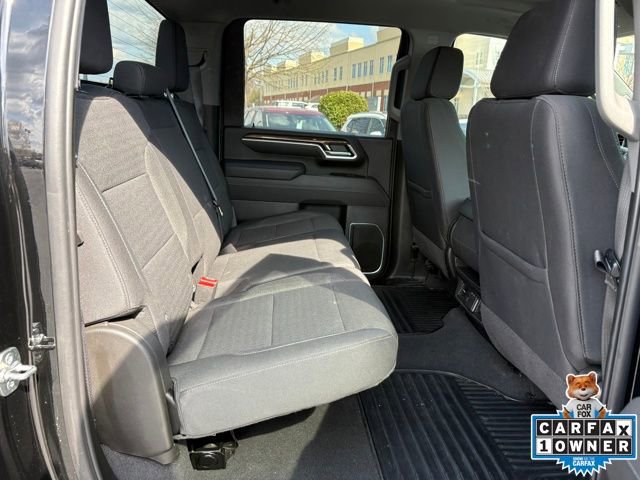 Used 2025 Chevrolet Silverado 2500 LT w/ Convenience Package image 19