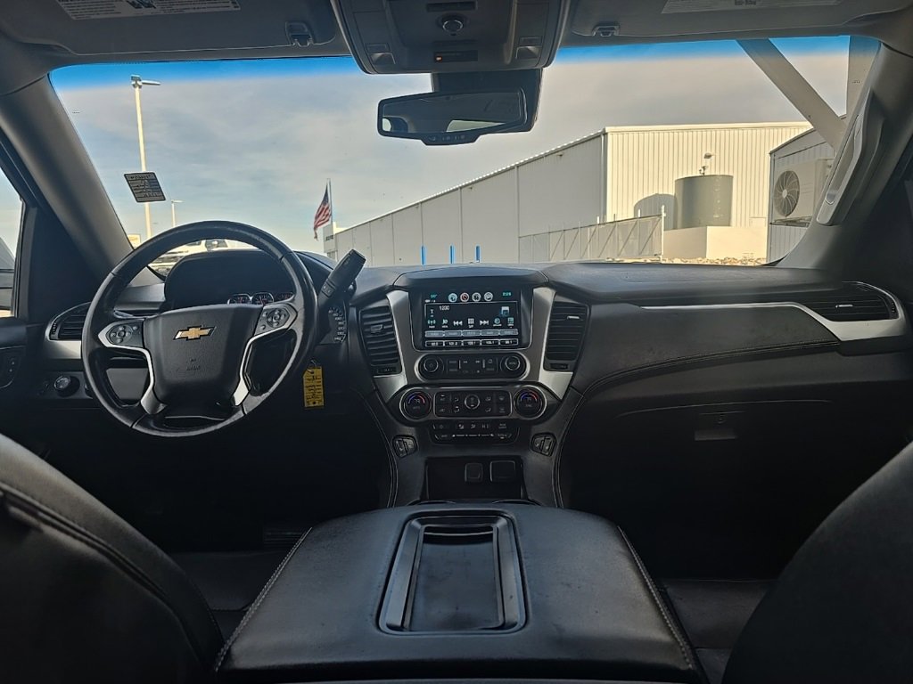 Used 2019 Chevrolet Suburban LT image 24