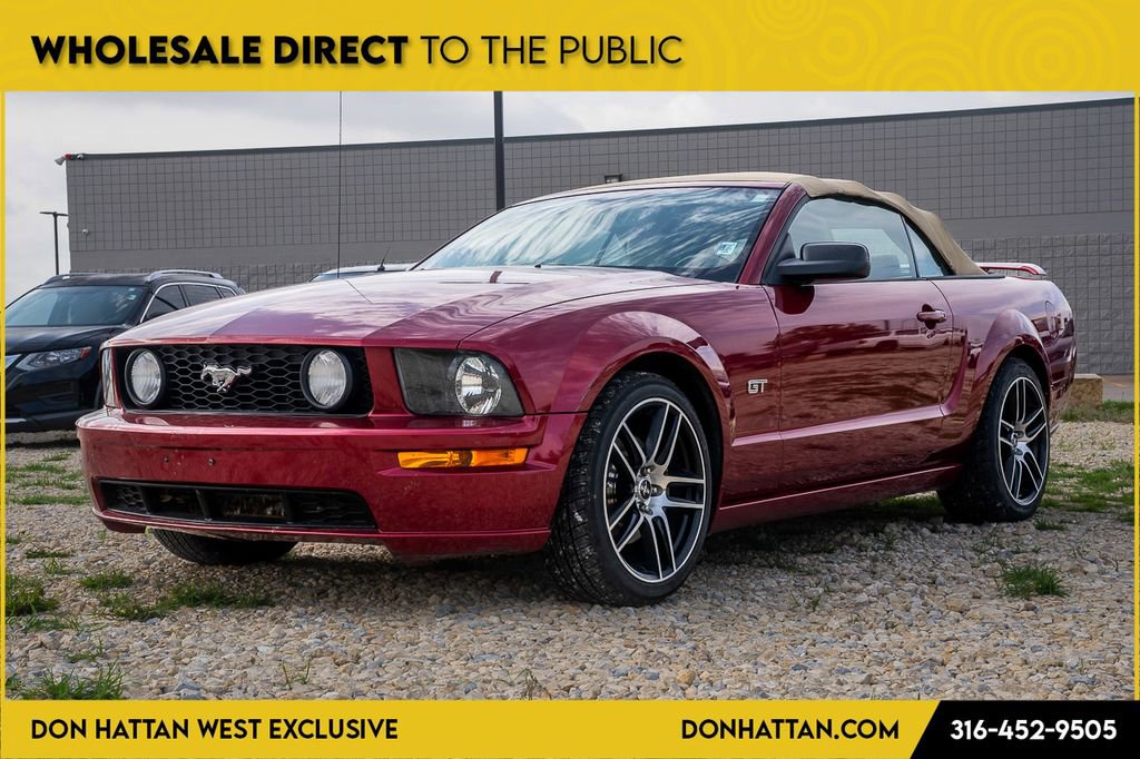 Used 2006 Ford Mustang GT RWD image 1