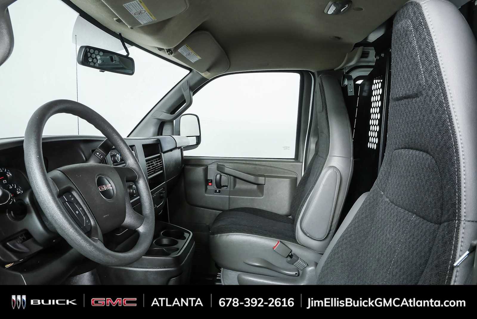 Used 2024 GMC Savana 2500 w/ Driver Convenience Package RWD image 5