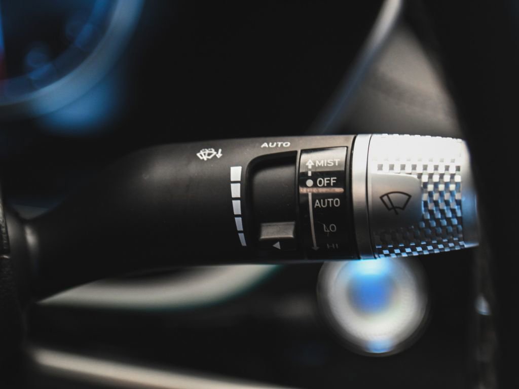 Used 2026 Genesis G70 2.5T Prestige image 23