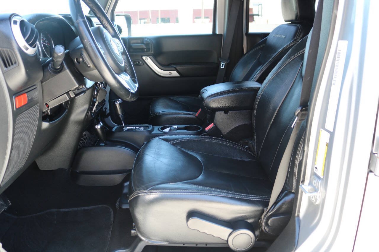 Used 2014 Jeep Wrangler Unlimited Rubicon AWD/4WD image 75