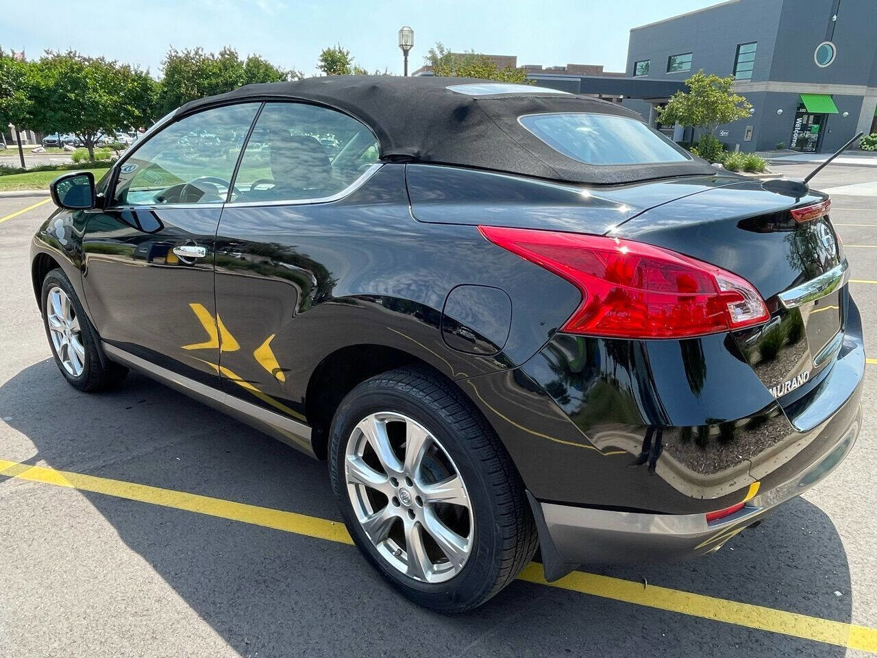 Used 2014 Nissan Murano CrossCabriolet w/ Navigation Package image 15