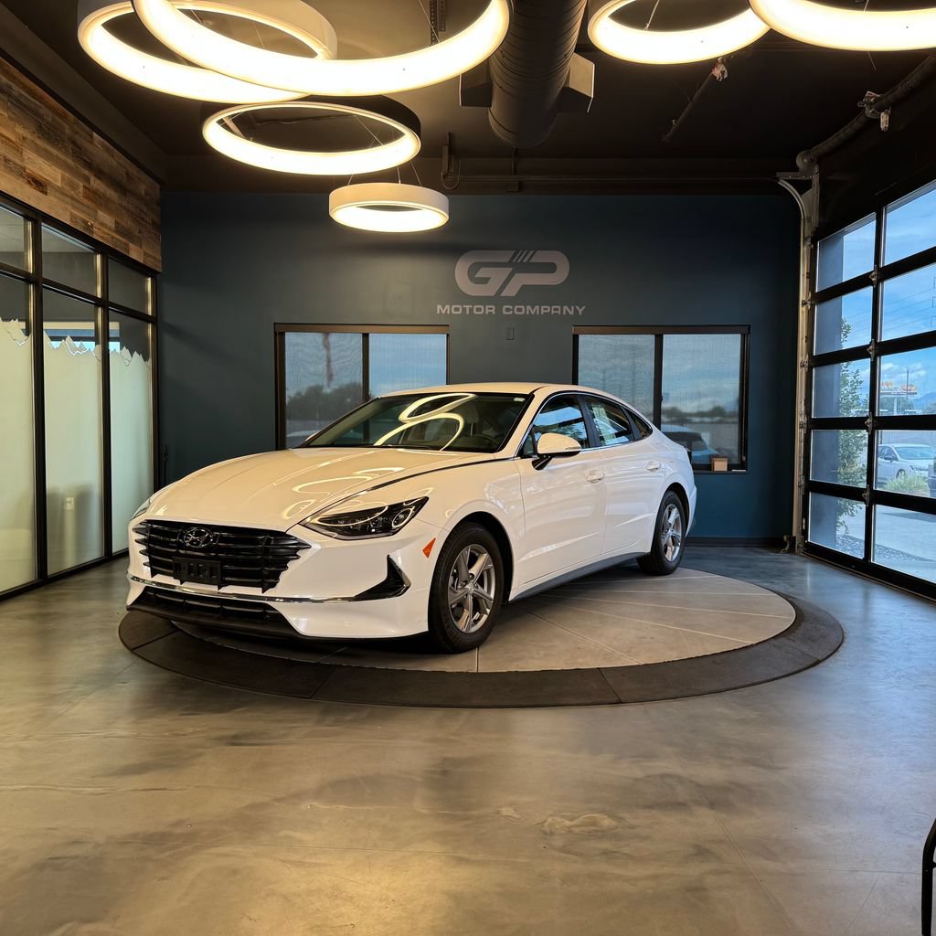 Used 2023 Hyundai Sonata SE FWD image 7