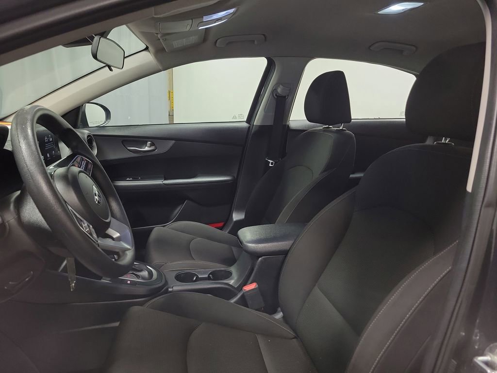 Used 2020 Kia Forte Sedan FWD image 13