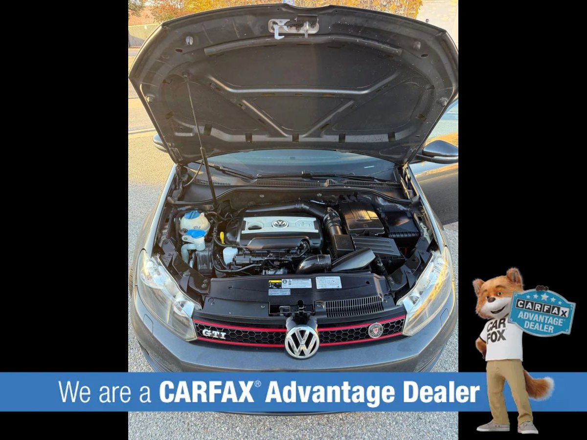 Used 2014 Volkswagen GTI Wolfsburg Edition image 24