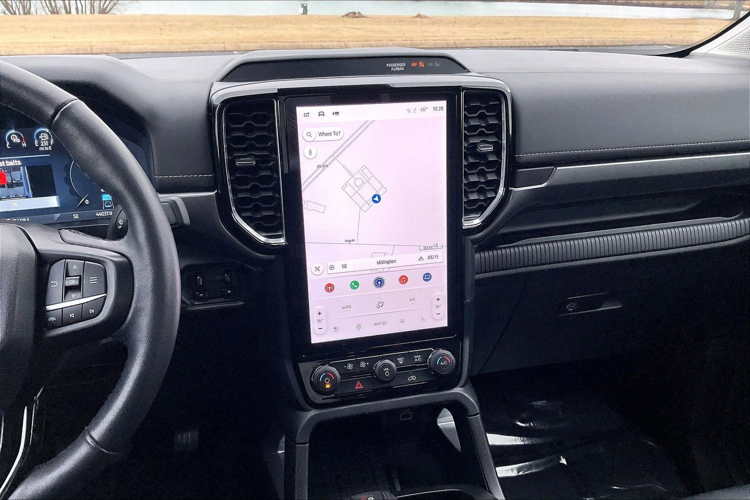 Used 2024 Ford Ranger Lariat w/ FX4 Off-Road Package image 6