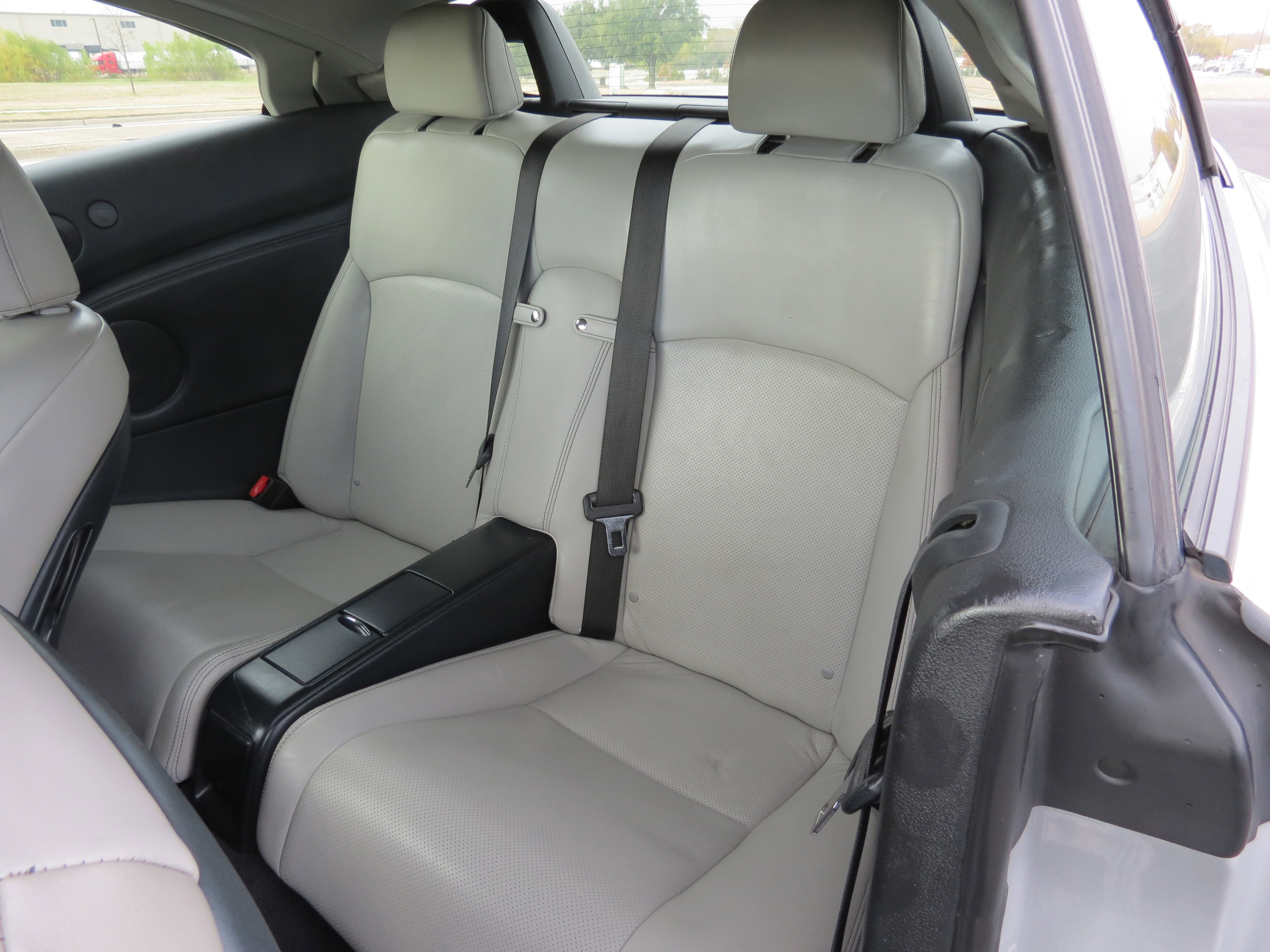 Used 2012 Lexus IS 250C image 37