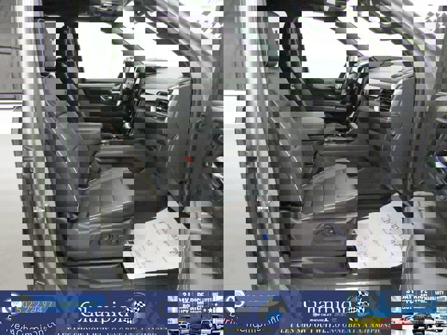 Used 2025 GMC Yukon Elevation w/ LPO, Yukon Black Package image 43