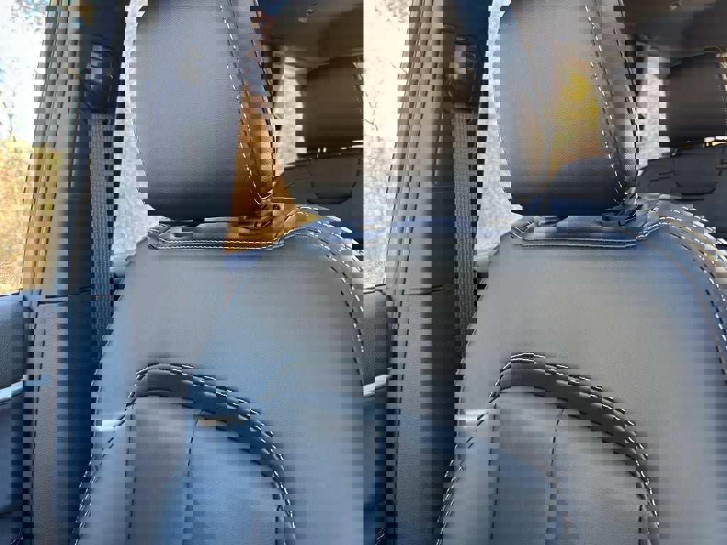 New 2025 Jeep Grand Cherokee Limited image 21