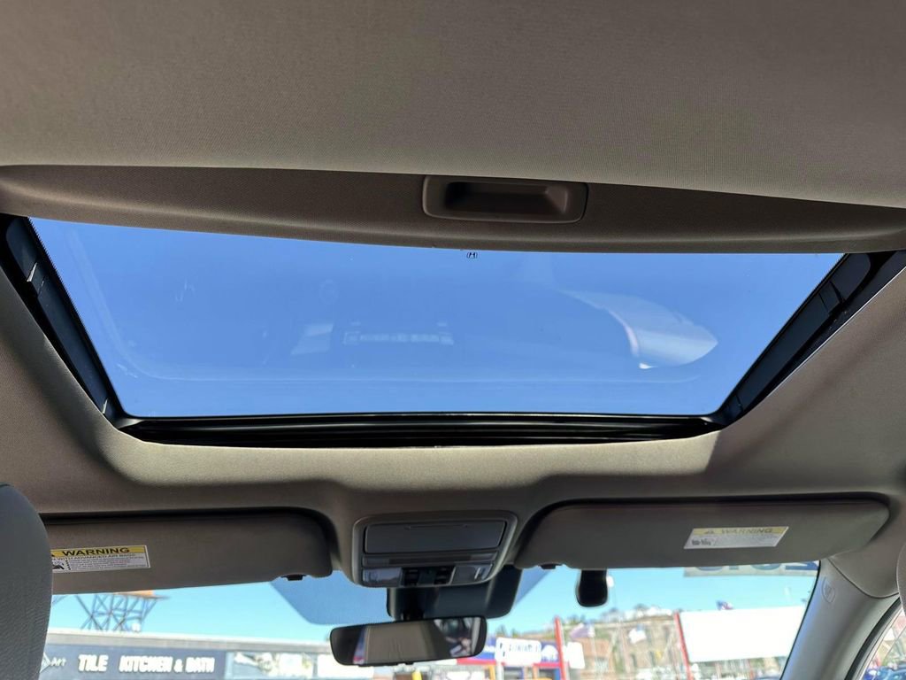 Used 2019 Honda Odyssey EX-L image 17