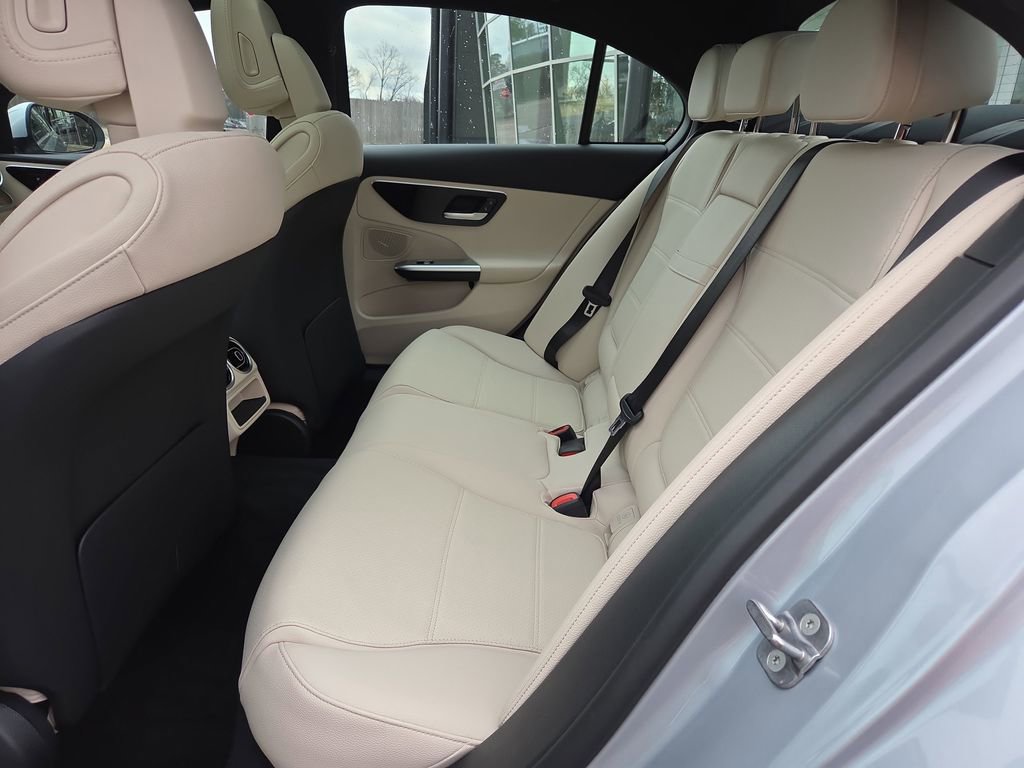 Certified 2026 Mercedes-Benz C 300 4MATIC Sedan image 15