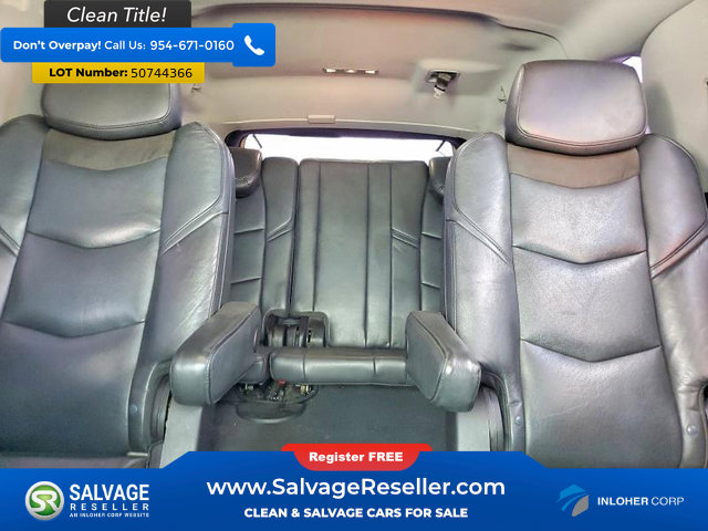 Used 2020 Cadillac Escalade ESV Luxury RWD image 13