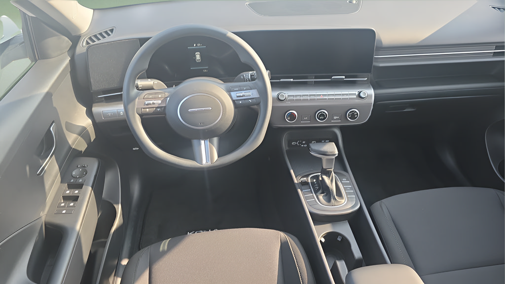 New 2026 Hyundai Kona SE FWD image 17