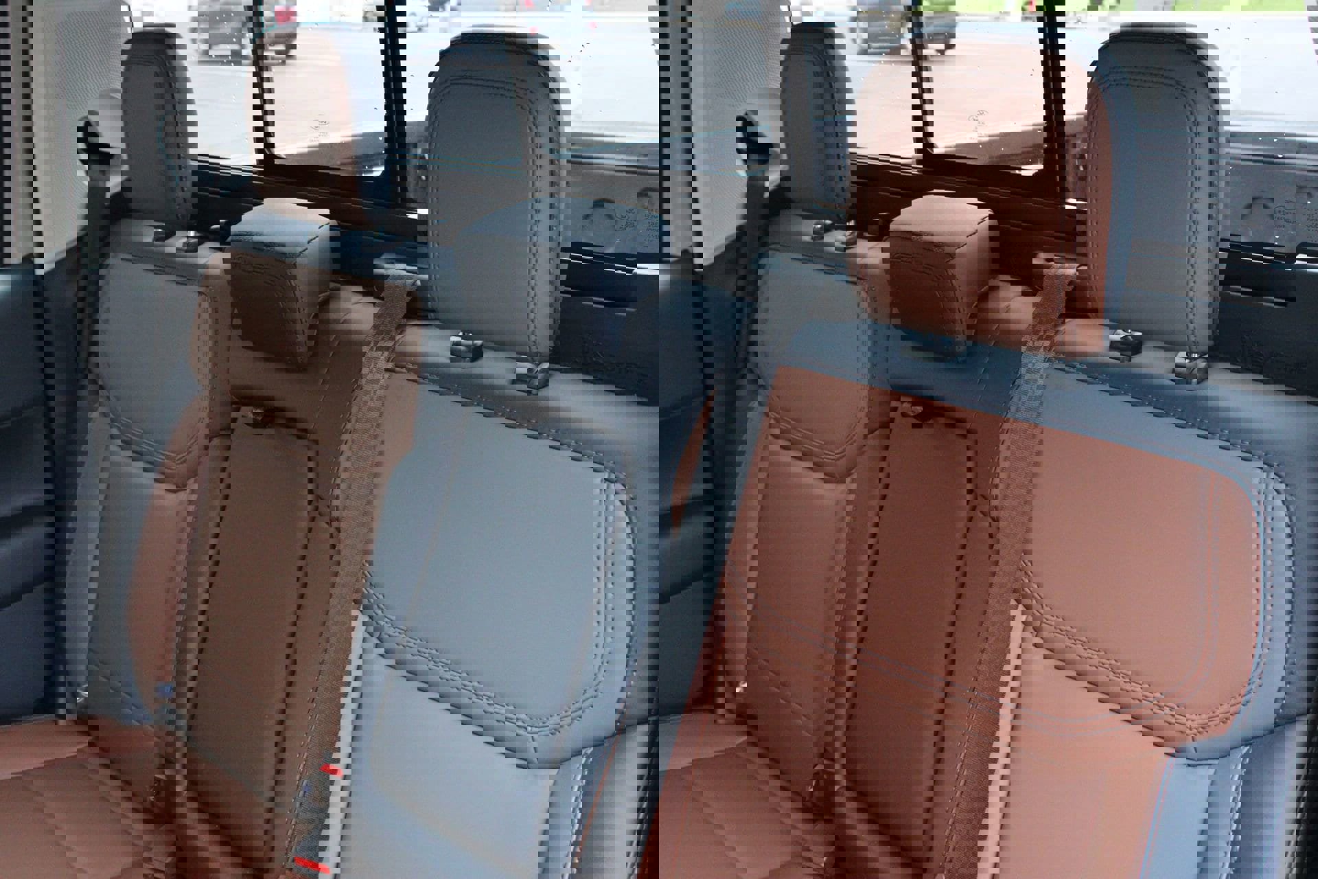 Used 2024 Ford Maverick Lariat FWD image 19