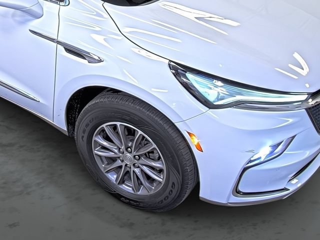 Used 2022 Buick Enclave Essence FWD image 15