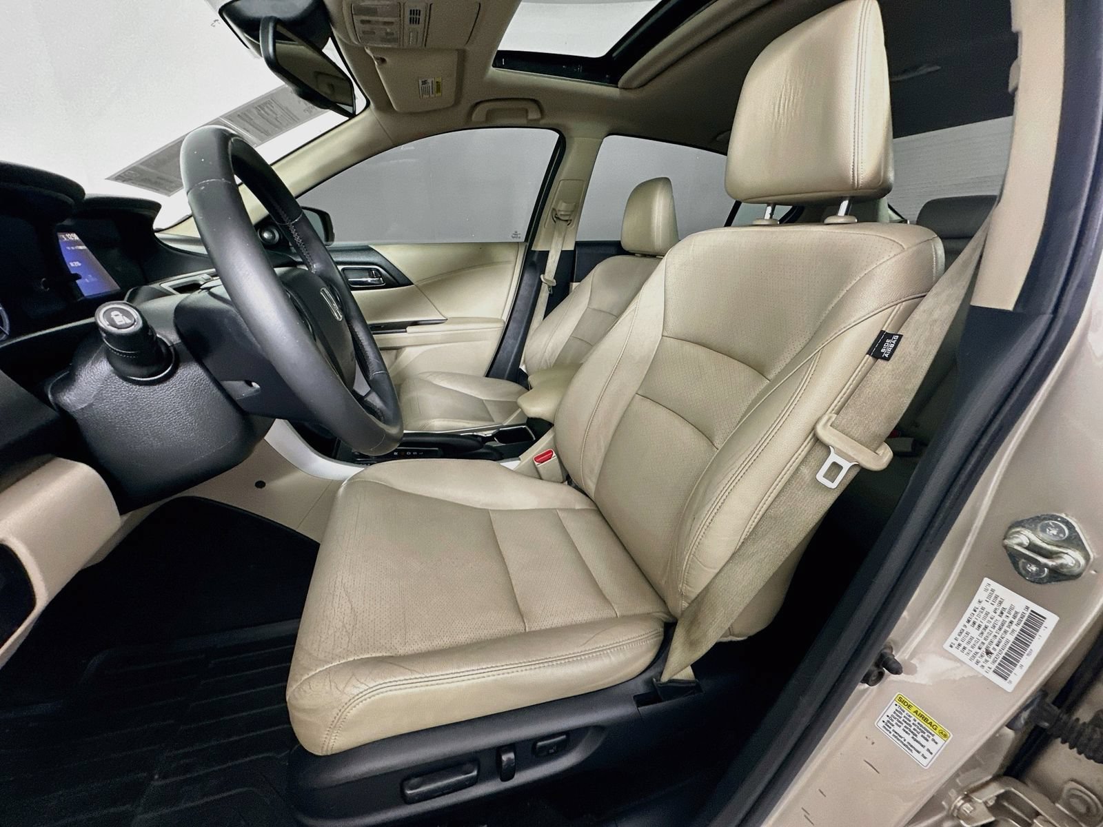 Used 2015 Honda Accord EX-L image 21
