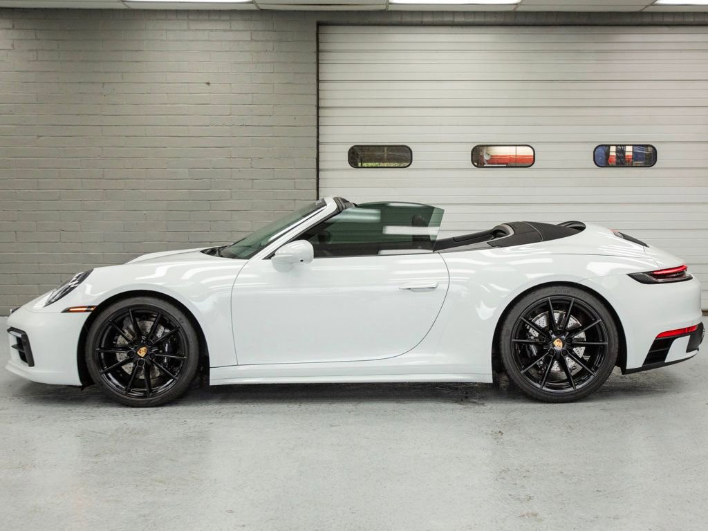 Used 2023 Porsche 911 Carrera S image 4