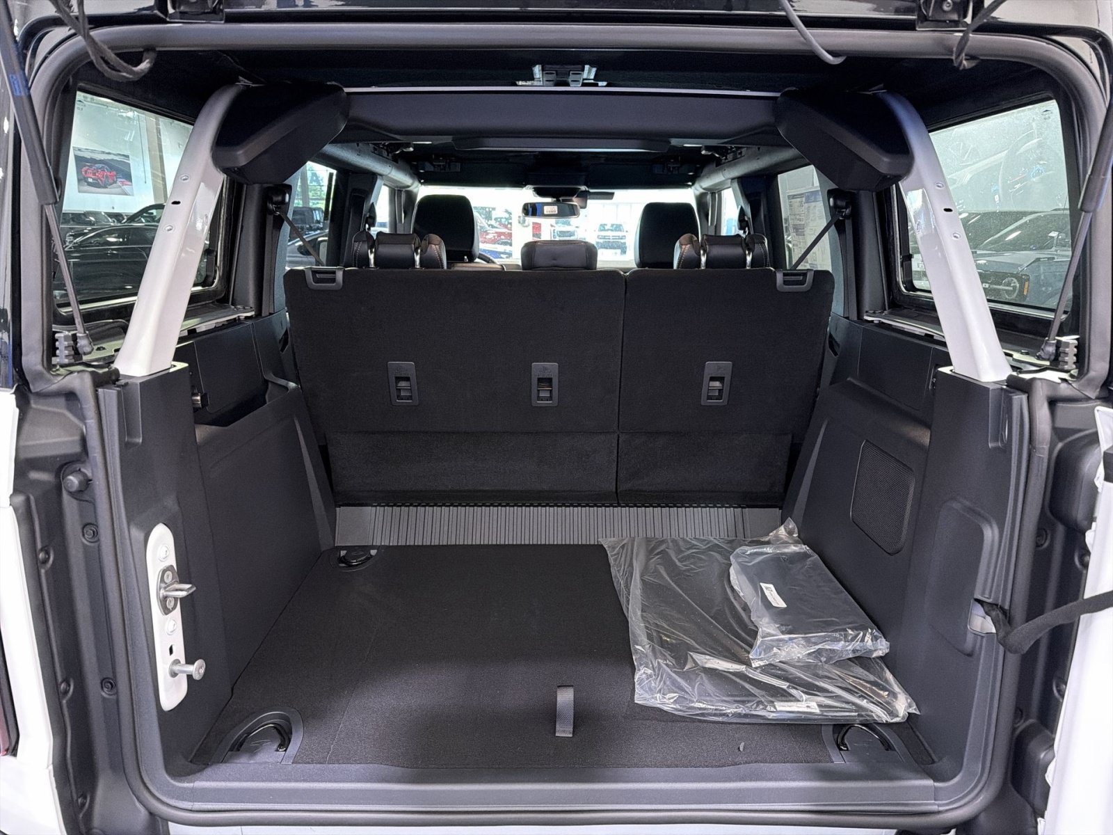 New 2026 Ford Bronco Outer Banks AWD/4WD image 28