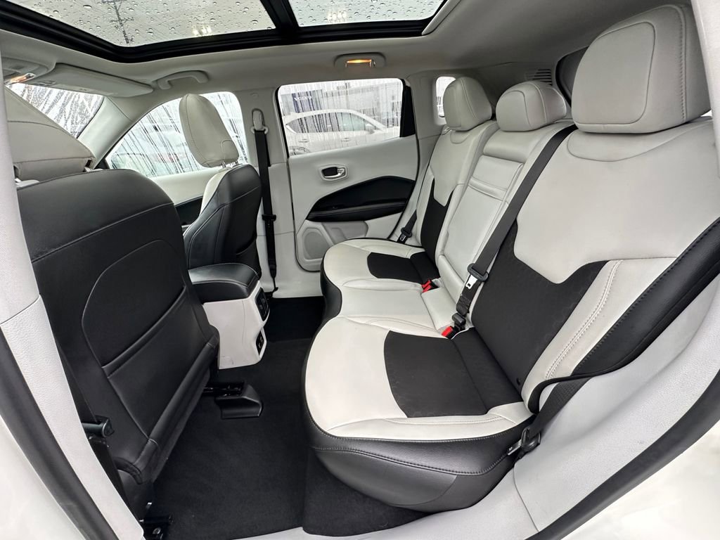 Used 2020 Jeep Compass Latitude w/ Popular Equipment Group image 19