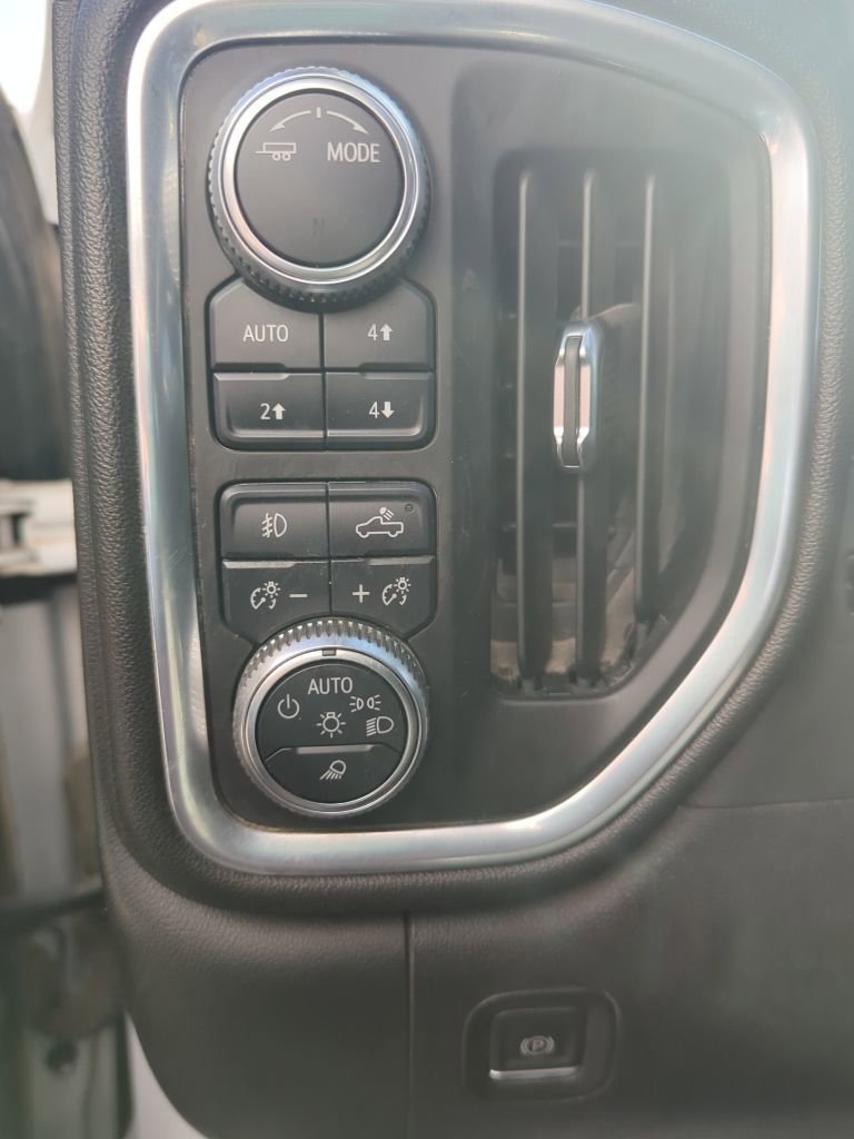 Used 2021 GMC Sierra 1500 AT4 w/ AT4 Value Package image 33