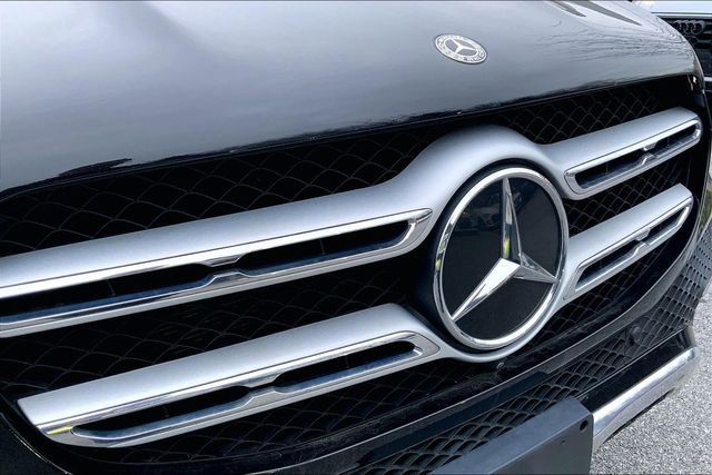 Used 2020 Mercedes-Benz GLE 350 4MATIC w/ Premium Package image 31