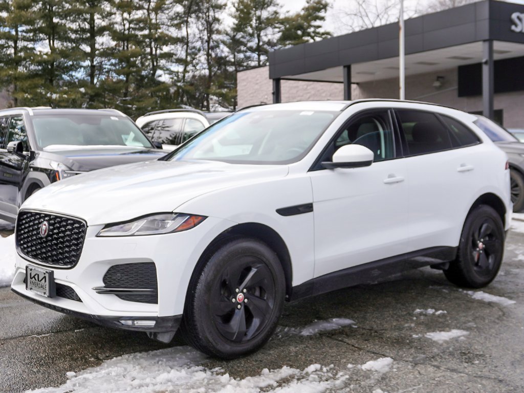 Used 2022 Jaguar F-PACE S image 9
