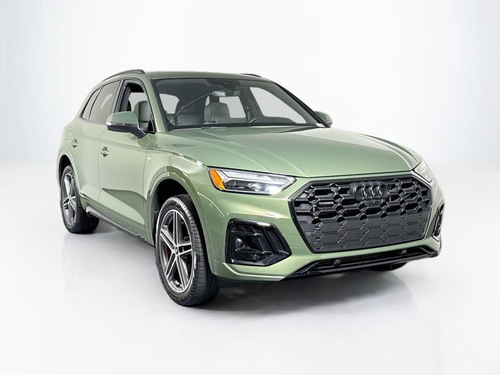 Used 2024 Audi Q5 e Premium Plus w/ Premium Plus Package AWD/4WD image 7