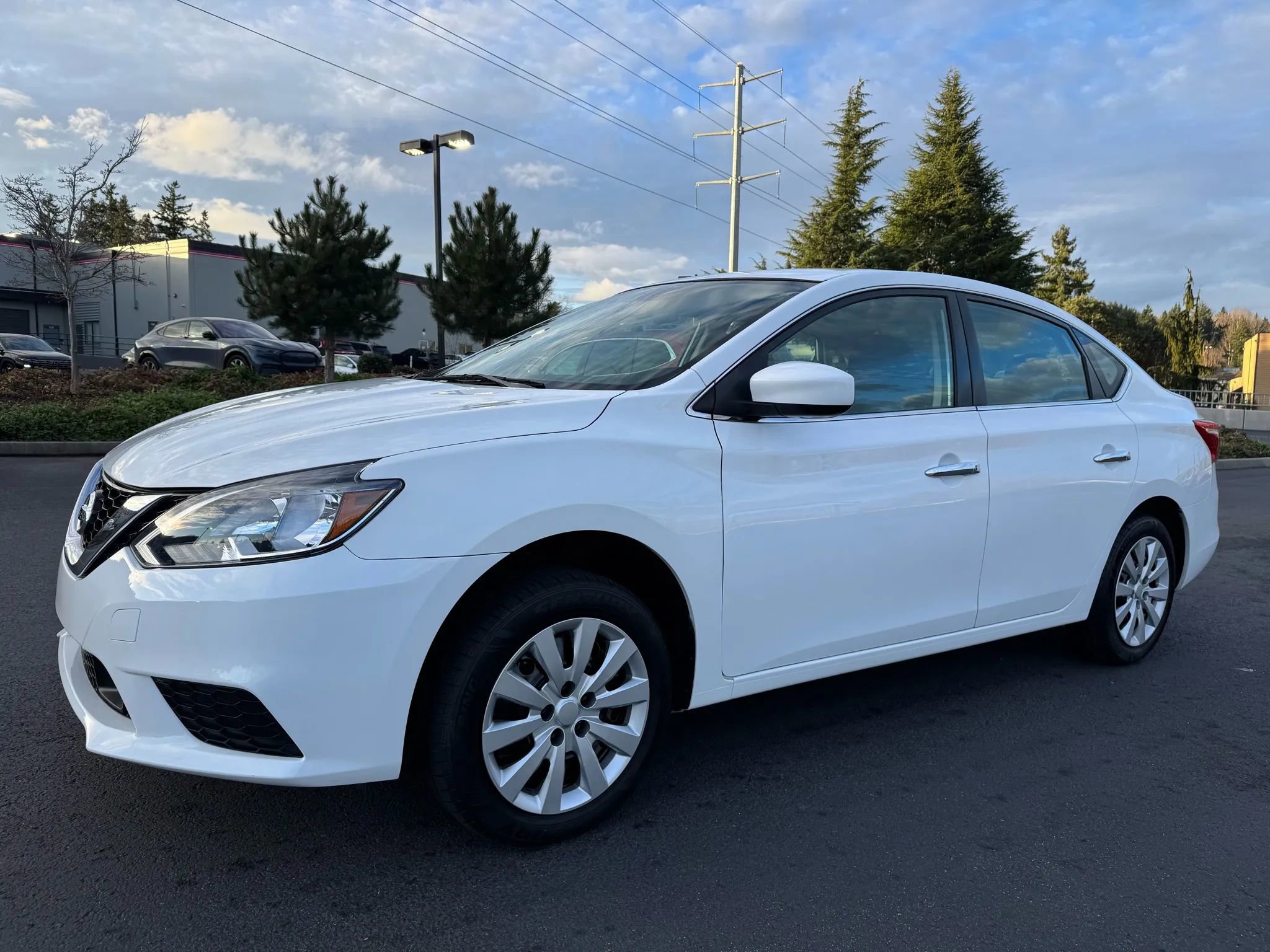 Used 2019 Nissan Sentra S image 5