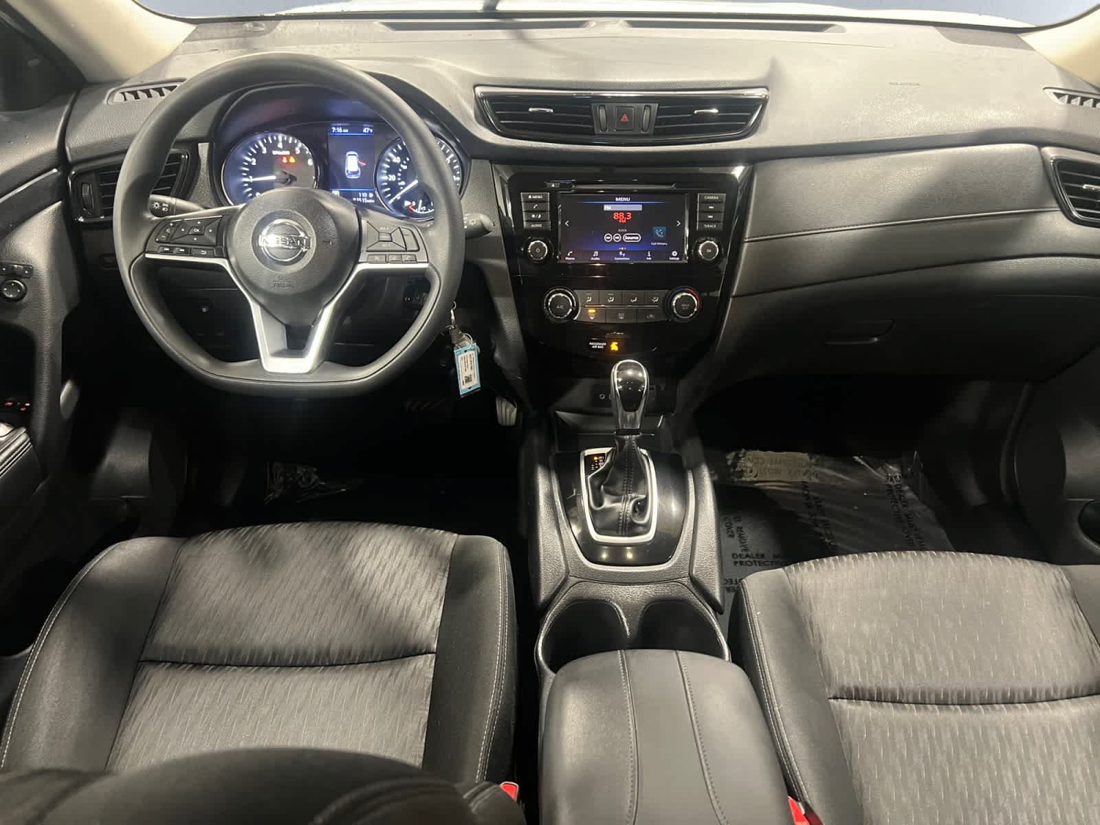 Used 2018 Nissan Rogue S AWD/4WD image 9