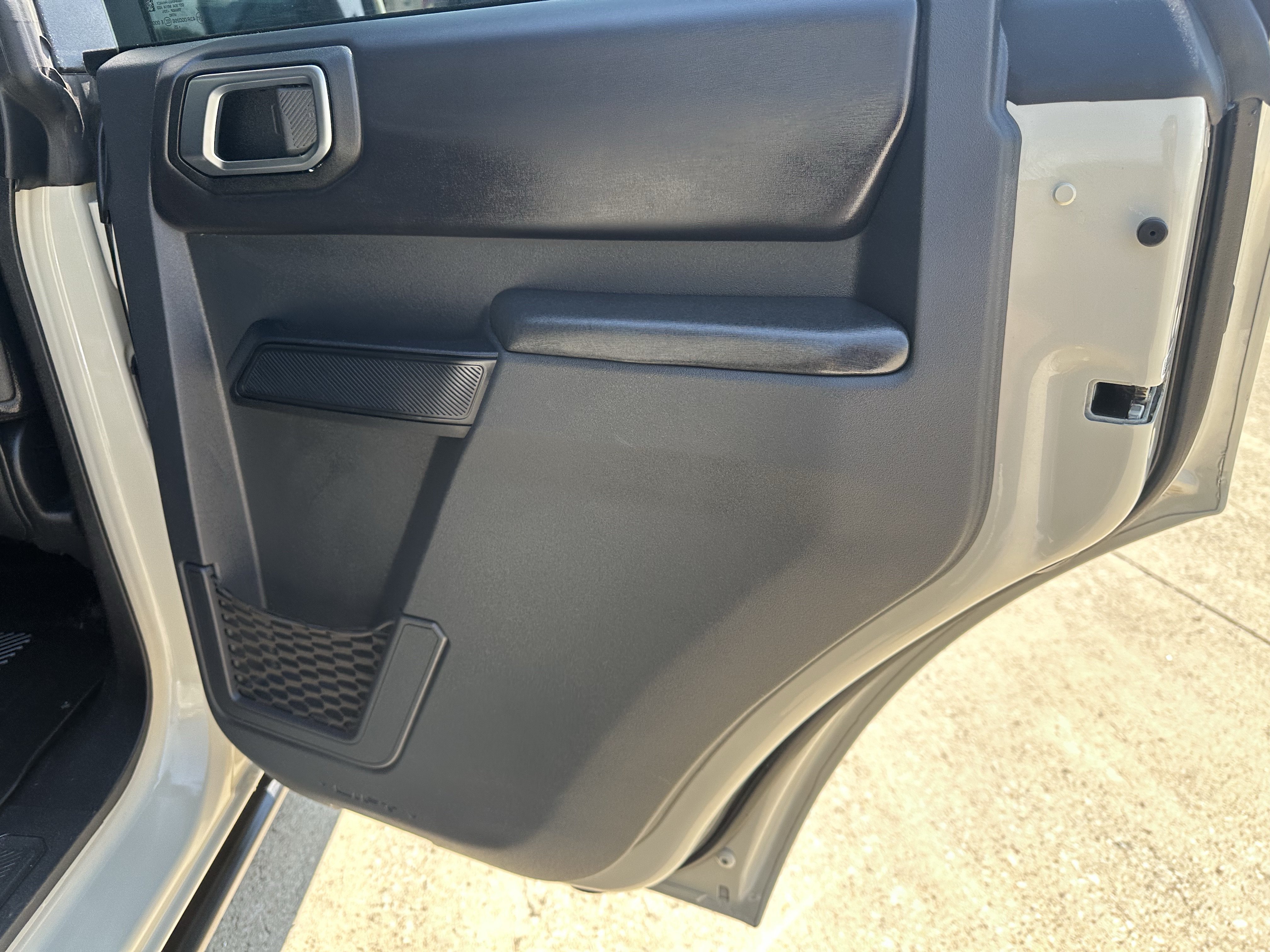 Used 2025 Ford Bronco Badlands AWD/4WD image 12