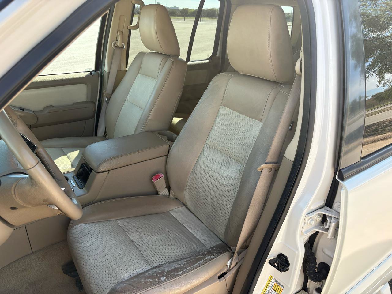 Used 2009 Mercury Mountaineer Premier image 53