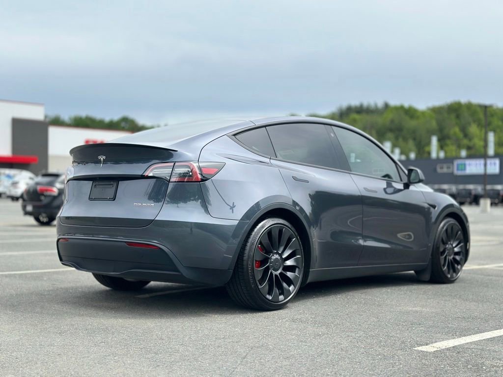 Used 2022 Tesla Model Y Performance AWD/4WD image 6