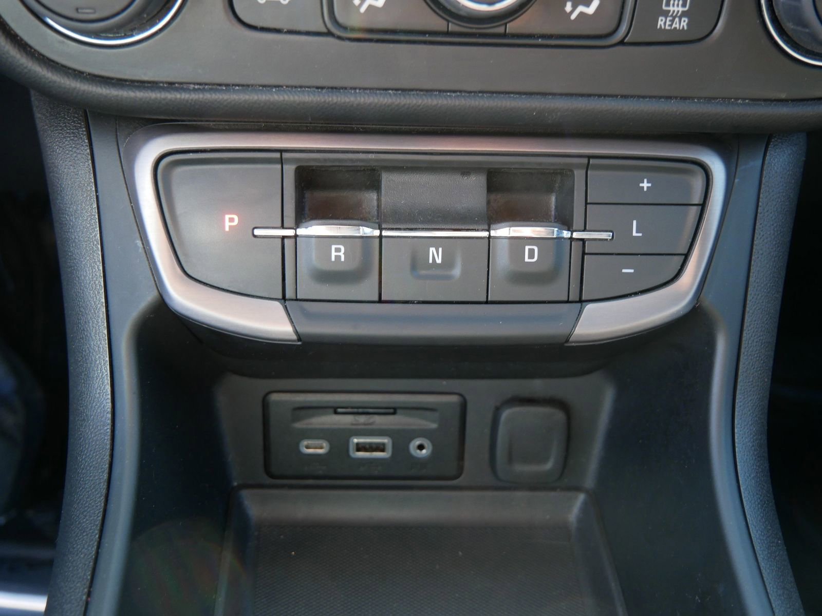 Used 2022 GMC Terrain AT4 w/ Infotainment Package II image 20