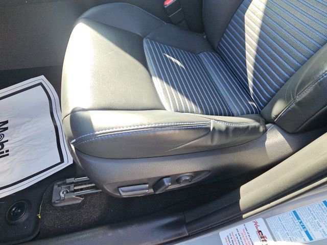 Used 2020 Toyota RAV4 XSE w/ XSE Grade Weather Package image 15